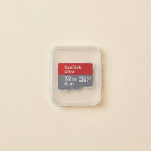 SD Card (32 GB)